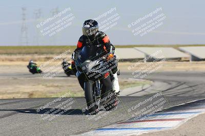 media/Oct-29-2023-Carters at The Track (Sun) [[b2bb4383ab]]/B Minus/2pm (Wheelie Bump)/